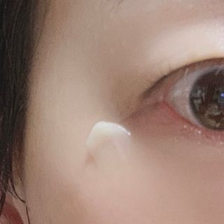 [NEW 탄력유턴 아이크림] AHC 유스 래스팅 리얼 아이크림 포 페이스 — 5점을 준 리뷰어가 2021년 3월 올린 사용 사진
