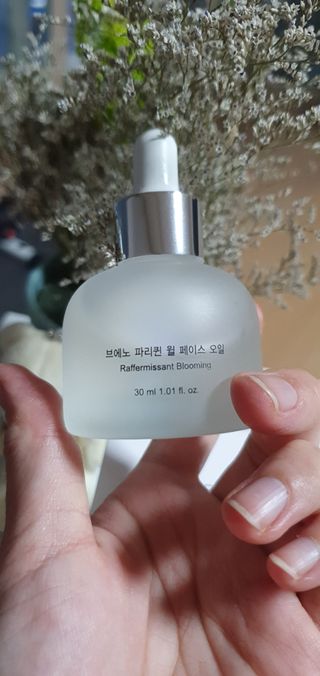브에노 파리퀸 윌 페이스 오일 — 5점을 준 리뷰어가 2021년 9월 올린 사용 사진