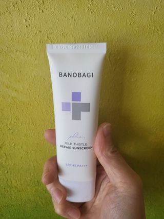바노바기 코스메틱 바노바기 밀크씨슬 리페어 시카 선스크린 플러스 50ml — 5점을 준 리뷰어가 2023년 3월 올린 사용 사진
