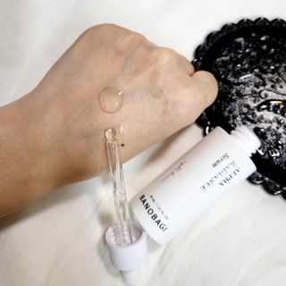 바노바기 코스메틱 알파 래디언스 세럼 30ml — 5점을 준 리뷰어가 2023년 12월 올린 사용 사진