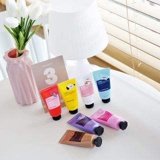 쿤달 BT21 시어버터 앤 마카다미아 퓨어 핸드크림 50ml 7구 기프트 세트 — 5점을 준 리뷰어가 2021년 3월 올린 사용 사진