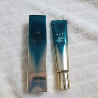 [NEW 탄력유턴 아이크림] AHC 유스 래스팅 리얼 아이크림 포 페이스 — 5점을 준 리뷰어가 2021년 1월 올린 사용 사진