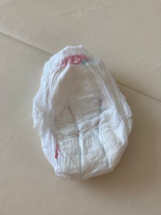 킨도 프리미엄 에어드라이v2 팬티형 기저귀 — 5점을 준 리뷰어가 2021년 6월 올린 사용 사진