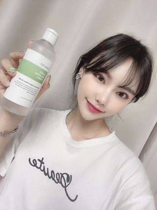 나나스킨 하이드로릴렉싱토너 — 5점을 준 리뷰어가 2021년 5월 올린 사용 사진