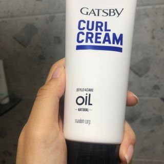 [갸스비] 곱슬 머리부터 파마까지 남자의 컬을 위한 갸스비 컬크림 — 5점을 준 리뷰어가 2021년 10월 올린 사용 사진