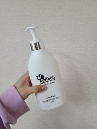 예민한 피부를 위한 코코몰리 All in one 자연유래 샴푸 — 5점을 준 리뷰어가 2021년 3월 올린 사용 사진