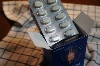 [경남제약헬스케어]케어플러스 관절엔 MSM 1000mg 60정/1개월분/관절/뼈/연골 영양/비타민D+아연/1일2정 — 5점을 준 리뷰어가 2024년 1월 올린 사용 사진