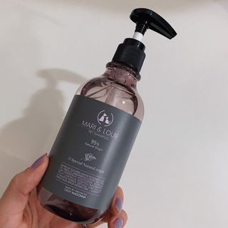 마리앤루이펫샴푸 [mari and louie pet shampoo] — 5점을 준 리뷰어가 2021년 7월 올린 사용 사진