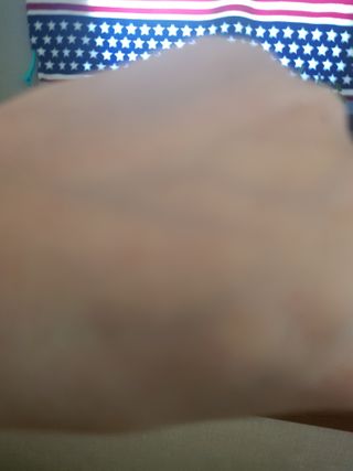 IO 아이오 오늘도 넌 눈부셔 - 데일리 스크럽 클렌징폼 — 5점을 준 리뷰어가 2021년 2월 올린 사용 사진