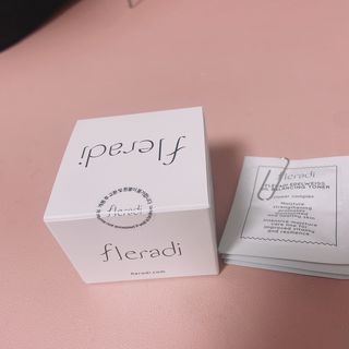 플레라디 에델바이스 인리치드 머랭 크림 — 4점을 준 리뷰어가 2021년 5월 올린 사용 사진