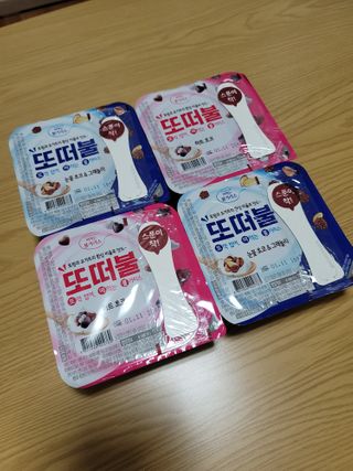남양유업 또깍 접어 떠먹는 불가리스 2종 — 5점을 준 리뷰어가 2020년 12월 올린 사용 사진