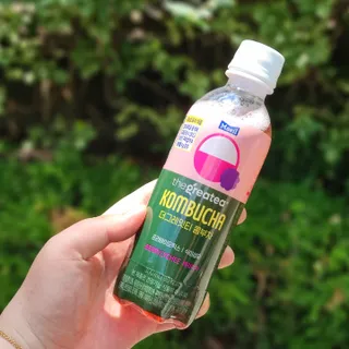 더그레잇티 콤부차 300ml *12개입 (오리지널 6개+베리리치 6개) — 5점을 준 리뷰어가 2022년 7월 올린 사용 사진