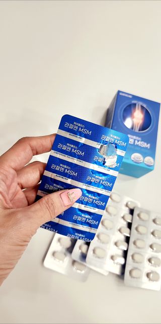 [경남제약헬스케어]케어플러스 관절엔 MSM 1000mg 60정/1개월분/관절/뼈/연골 영양/비타민D+아연/1일2정 — 5점을 준 리뷰어가 2024년 1월 올린 사용 사진