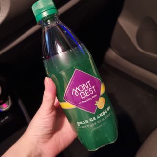 몽베스트 Montbest with Sparkling water Lemon OR Lime 20병(랜덤) — 5점을 준 리뷰어가 2022년 6월 올린 사용 사진