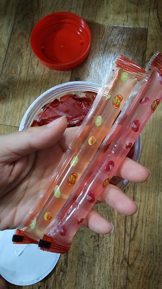 젤리벨리 젤리스틱 어쏘티드 900g — 4점을 준 리뷰어가 2022년 9월 올린 사용 사진