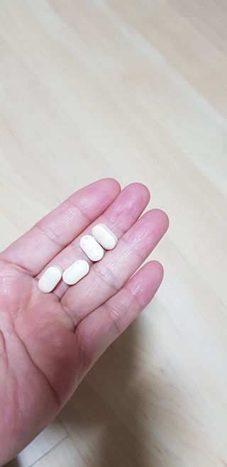 프리마인 평생 써야하는 관절의 건강을 위한 완벽설계 솔루션 관절n마디케어 플러스 120정 — 5점을 준 리뷰어가 2021년 11월 올린 사용 사진
