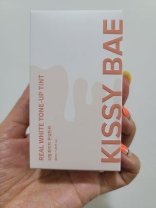 KISSY BAE 키시베이 키시베이 리얼화이트 톤업틴트 — 5점을 준 리뷰어가 2021년 8월 올린 사용 사진