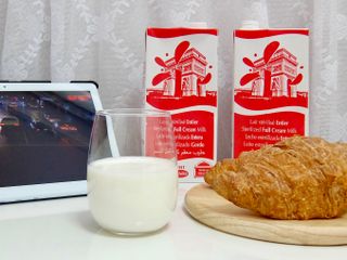 락티노브 프랑스에서 온 프리미엄 우유 래드바쉬 멸균우유 1L x 4개 — 5점을 준 리뷰어가 2022년 1월 올린 사용 사진