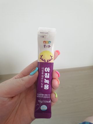 [몸엔용] 전국 이마트 런칭 신상, 아침을 깨우는 녹용 아침녹용 10g x 28포 — 5점을 준 리뷰어가 2021년 7월 올린 사용 사진