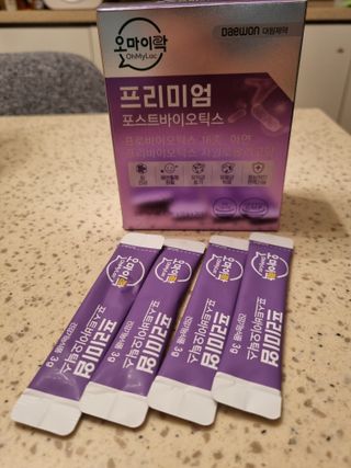[유산균] 오마이락 프리미엄 포스트바이오틱스 30P — 5점을 준 리뷰어가 2022년 11월 올린 사용 사진