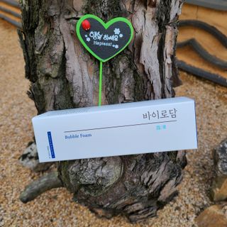 [바이로담] 저자극 약산성버블 폼 폼클렌징 150ml — 5점을 준 리뷰어가 2021년 3월 올린 사용 사진