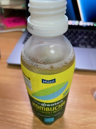 더그레잇티 콤부차 [매일유업] 더그레잇티 44kcal 콤부차 300ml *12개입 (오리지널 6개+베리리치 6개) — 4점을 준 리뷰어가 2023년 9월 올린 사용 사진