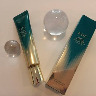 [NEW 탄력유턴 아이크림] AHC 유스 래스팅 리얼 아이크림 포 페이스 — 5점을 준 리뷰어가 2021년 3월 올린 사용 사진