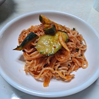 [한면원] 비빔국수 2인분 — 5점을 준 리뷰어가 2022년 8월 올린 사용 사진