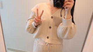 프런투라인 비마이 봄버 포켓 크롭 가디건 — 5점을 준 리뷰어가 2022년 3월 올린 사용 사진