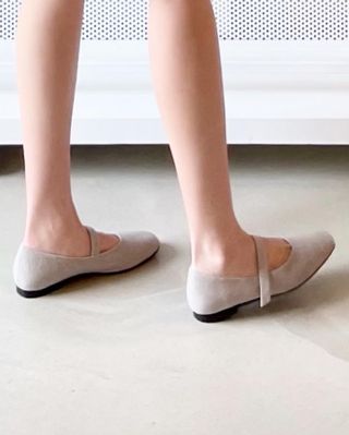 로서울 Rowie mary jane shoes Velvet, Ecoclean — 5점을 준 리뷰어가 2021년 9월 올린 사용 사진
