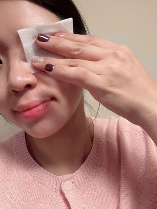 [후르디아] 눈시림없는 올영 립앤아이 리무버 — 5점을 준 리뷰어가 2023년 11월 올린 사용 사진