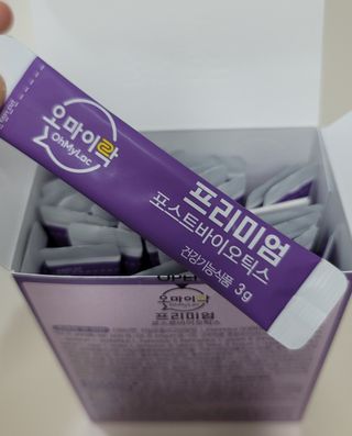 [유산균] 오마이락 프리미엄 포스트바이오틱스 30P — 5점을 준 리뷰어가 2022년 11월 올린 사용 사진