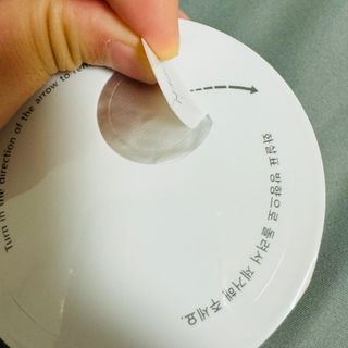 스킨1004 [SKIN1004] 마다가스카르 센텔라 퀵 카밍 패드 70매 130ml — 5점을 준 리뷰어가 2024년 9월 올린 사용 사진