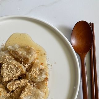 스테이테이블 고소한 인절미를 만난 꿔바로우 — 4점을 준 리뷰어가 2021년 5월 올린 사용 사진