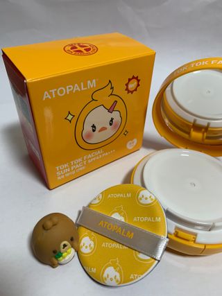 아토팜 톡톡 페이셜 선팩트 SPF43 PA+++ — 5점을 준 리뷰어가 2021년 3월 올린 사용 사진