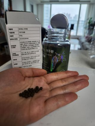 [큐라에스] 식후 1입 혈당 뚝 여주환 100g(1개월분) — 4점을 준 리뷰어가 2023년 12월 올린 사용 사진