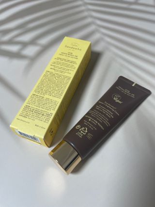 산다화 비타민C 화이트닝 크림 — 5점을 준 리뷰어가 2023년 10월 올린 사용 사진