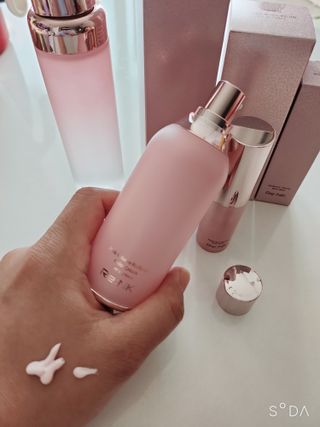 리엔케이 핑크 볼륨 래디언스 컬러크림 스페셜 에디션 3종 — 5점을 준 리뷰어가 2022년 10월 올린 사용 사진
