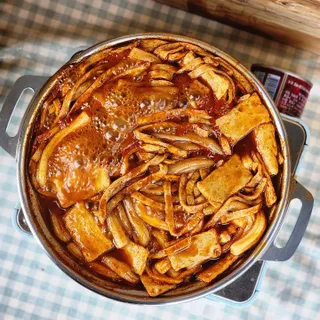 [푸딩팩토리] 요즘누들떡볶이540g + 매콤누들떡볶이 470g — 5점을 준 리뷰어가 2022년 9월 올린 사용 사진