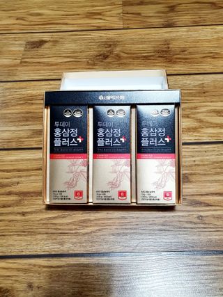 서울약사신협_투데이홍삼정플러스스틱_10g x 30포 — 5점을 준 리뷰어가 2021년 6월 올린 사용 사진
