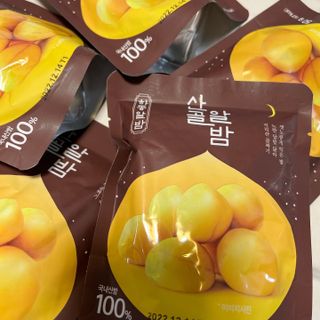 브랜드K 플래그십스토어 [브랜드K X 에코맘의산골이유식] 산골알밤 10개 — 4.5점을 준 리뷰어가 2022년 1월 올린 사용 사진