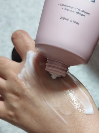 오투에니원 인컨보 바디 퍼퓸 크림 200ml — 4점을 준 리뷰어가 2023년 1월 올린 사용 사진