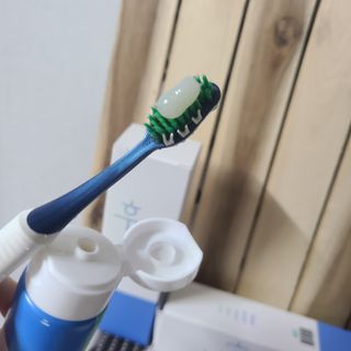 [심폐소생소] 무불소 임산부 천연 치약 — 5점을 준 리뷰어가 2021년 11월 올린 사용 사진