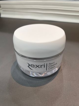 렉스리 크리에이티브 크림  Rexri Creative Cream — 4점을 준 리뷰어가 2022년 7월 올린 사용 사진