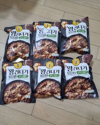 한성기업 무볼레 왕건더기 볶음밥 갈릭스테이크 — 5점을 준 리뷰어가 2021년 10월 올린 사용 사진