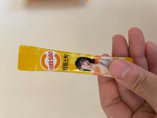 광동생활건강 비타500 팝핑스틱 — 5점을 준 리뷰어가 2023년 8월 올린 사용 사진