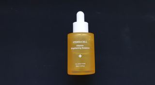체르엠 스템앤셀 비타민 브라이트닝 에센스 30ml 1개 — 5점을 준 리뷰어가 2021년 10월 올린 사용 사진