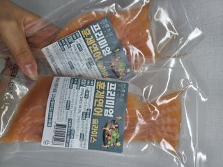 밸런스 다이어트랩 밸다랩 프리미엄 훈제연어 슬라이스 120g — 5점을 준 리뷰어가 2023년 4월 올린 사용 사진