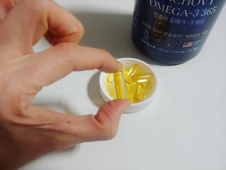 서울약사신협 Finepick_오메가365_1020mg x 365캡슐 — 5점을 준 리뷰어가 2021년 4월 올린 사용 사진
