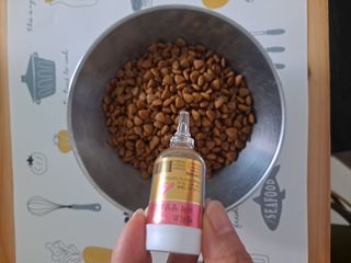 무지조타 반려동물용 꽃으로만든영양제 헬리코디펜스 15ml — 5점을 준 리뷰어가 2021년 8월 올린 사용 사진
